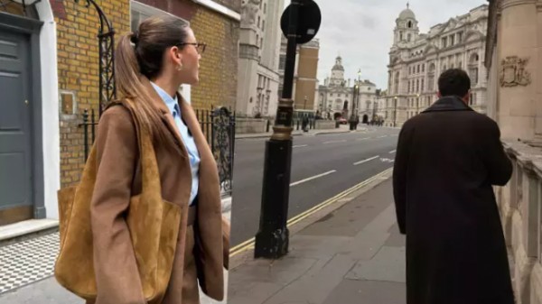 Sıla Türkoğlu'nun Londra kombinleri!